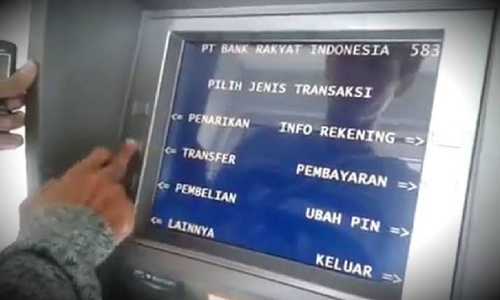 Alasan Mengapa Tidak Semua Bank Memberikan Fitur Transfer Dalam Negeri di Mesin ATM