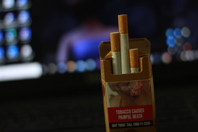 Arti Mimpi Bungkus Rokok: Melihat, Membuang dan Mengambil Bungkus Rokok