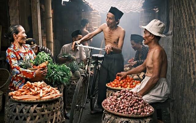 Arti Mimpi Berbelanja di Pasar Bersama Ibu Pagi Hari: Pertanda Baik untuk Kehidupan Harmonis dan Produktif