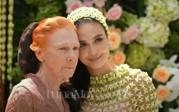 Desa Maya Waltaurd Maiyer, Sosok Ibu Tangguh di Balik Pernikahan Luna Maya dan Maxime