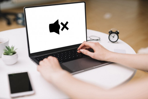 Kenali 7 Cara Mengatasi Suara Laptop Tidak Keluar di Speaker Aktif Mudah