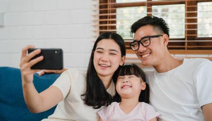 Cara Edit Foto Keluarga dengan Bing Image Creator dan Remaker AI, Mudah dan Hasilnya Realistis