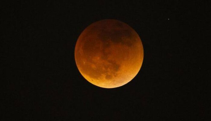 Gerhana Bulan Total 7 September 2025, Jawa Timur Jadi Wilayah Terdampak Utama