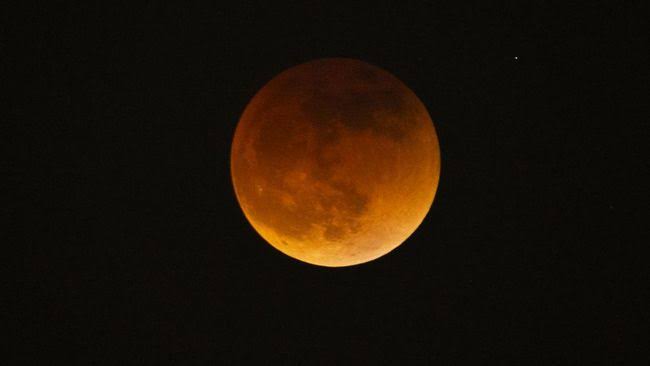 Gerhana Bulan Total 7 September 2025, Jawa Timur Jadi Wilayah Terdampak Utama