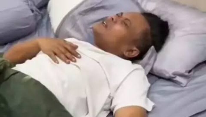 Sule Komedian Sakit: Positif Tifus dan Anemia, Penggemar Ramai Doakan Kesembuhan